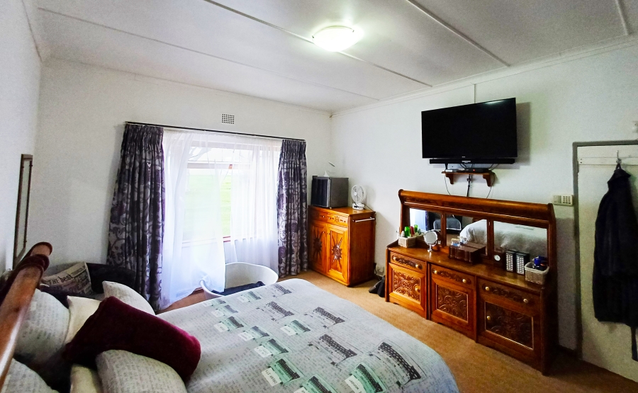 4 Bedroom Property for Sale in Kleinmond Western Cape